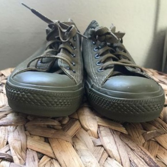 Converse Other - Converse Olive Green Man 7 & Women 9
